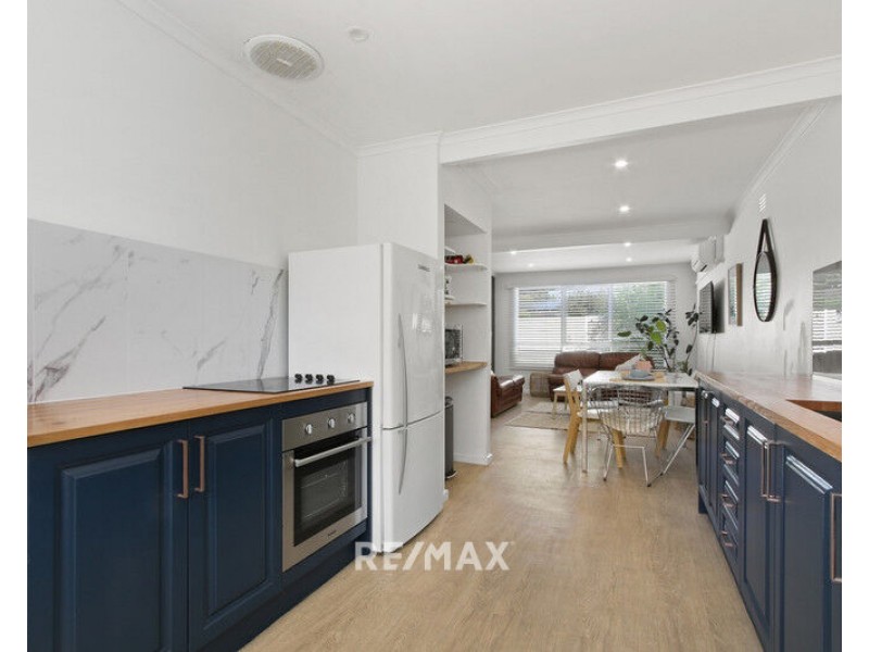 2/63 Myer Street, Lakes Entrance VIC 3909