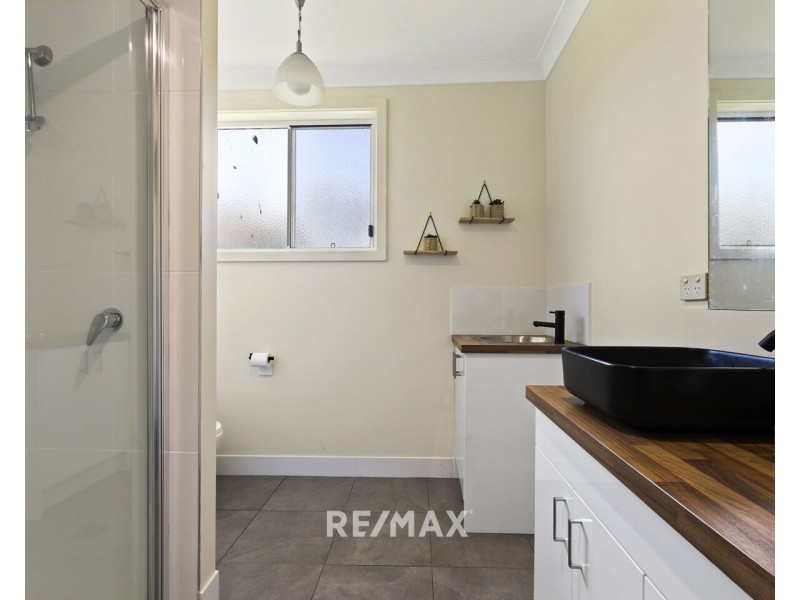 52 Main Road, Buchan VIC 3885