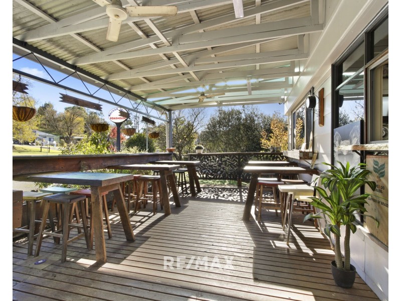 52 Main Road, Buchan VIC 3885