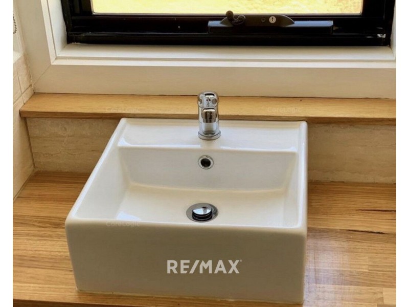 2/49 Stirling Road, Metung VIC 3904