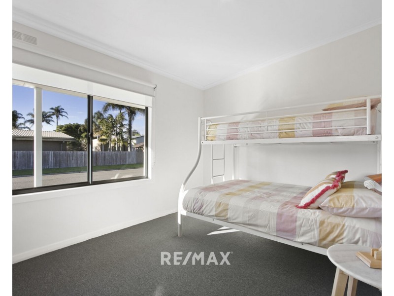 22 Eastern Beach Road, Lakes Entrance VIC 3909