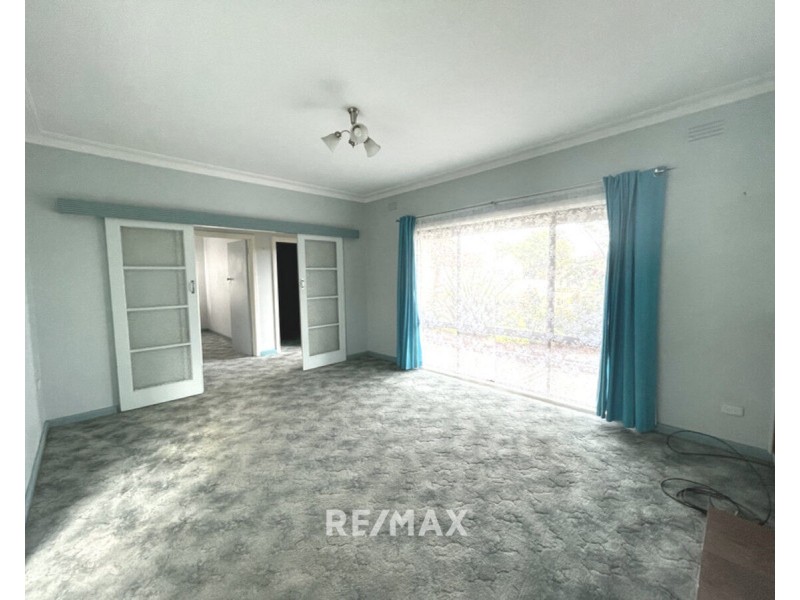 66 Carpenter Street, Lakes Entrance VIC 3909