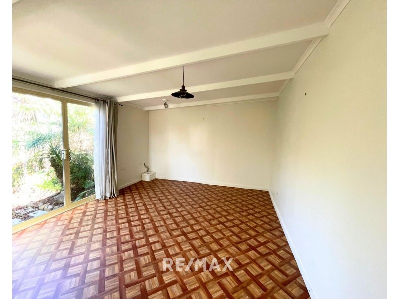 66 Carpenter Street, Lakes Entrance VIC 3909