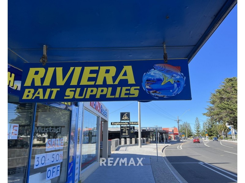 243 Esplanade, Lakes Entrance VIC 3909