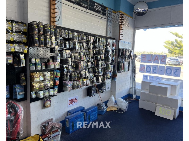 243 Esplanade, Lakes Entrance VIC 3909