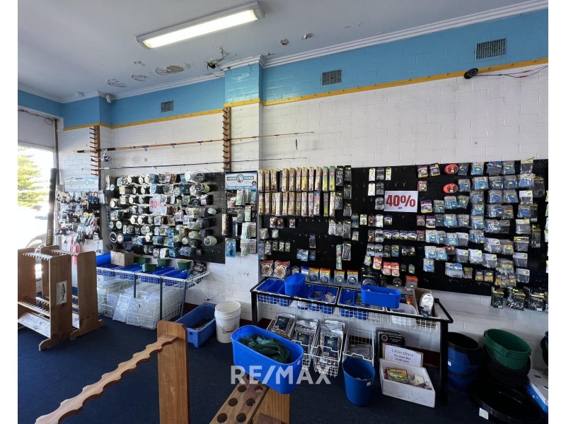 243 Esplanade, Lakes Entrance VIC 3909