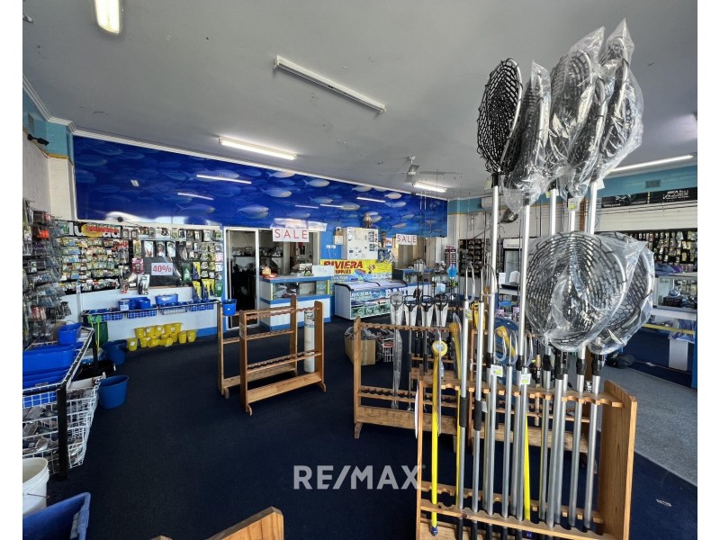243 Esplanade, Lakes Entrance VIC 3909