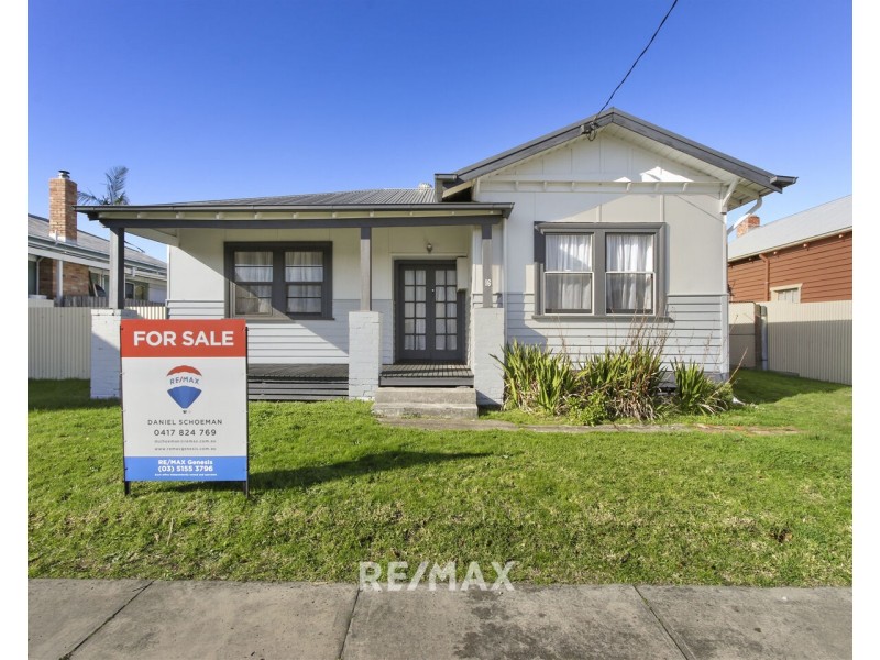 16 Munro Street, Orbost VIC 3888