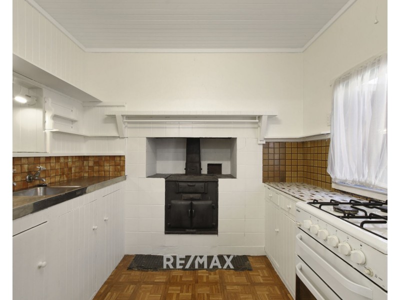 16 Munro Street, Orbost VIC 3888