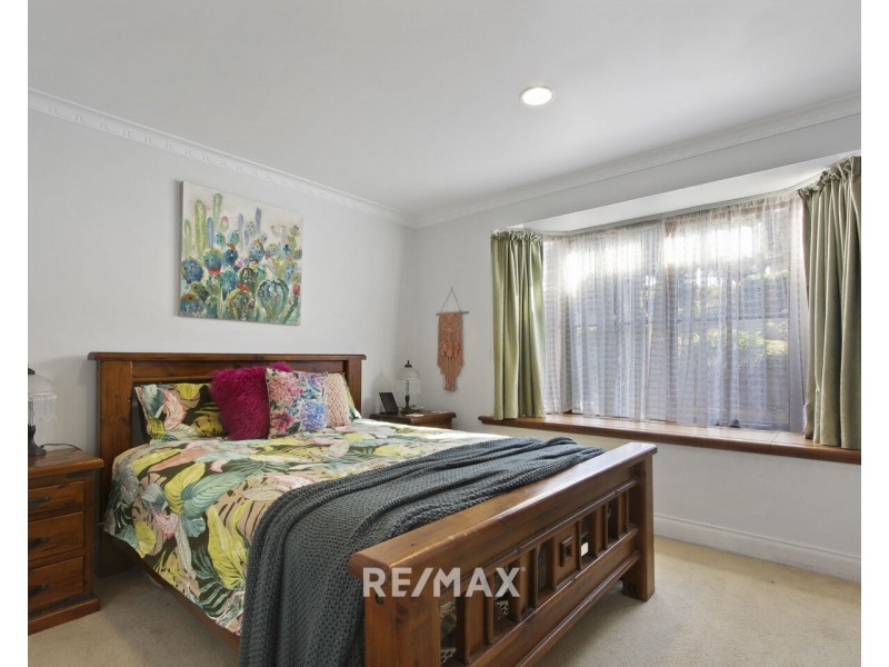 1/4 Lake Grove, Metung VIC 3904