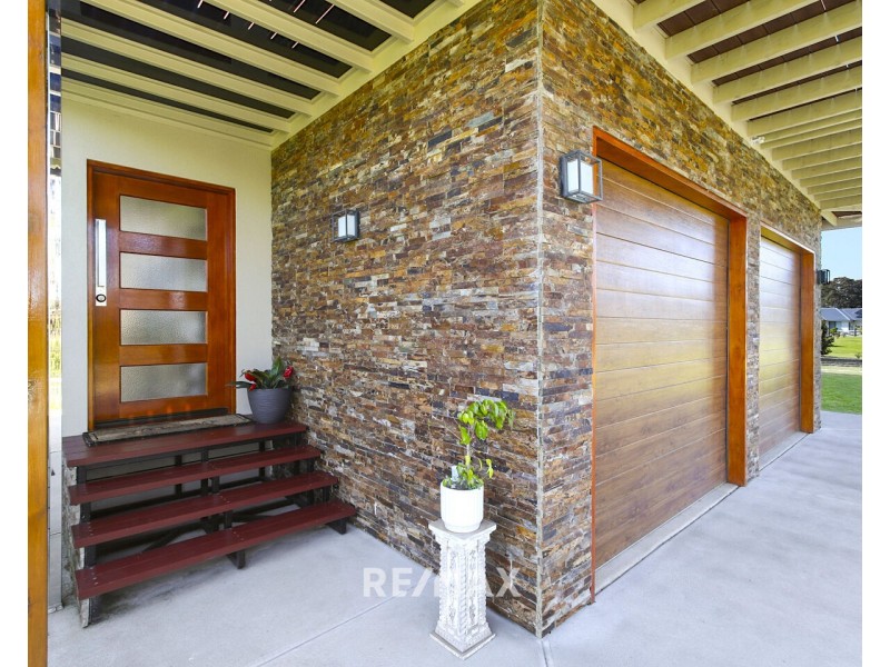 2 Matthew Avenue, Metung VIC 3904