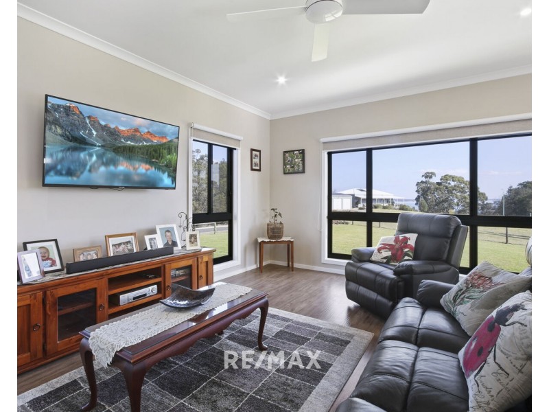 2 Matthew Avenue, Metung VIC 3904