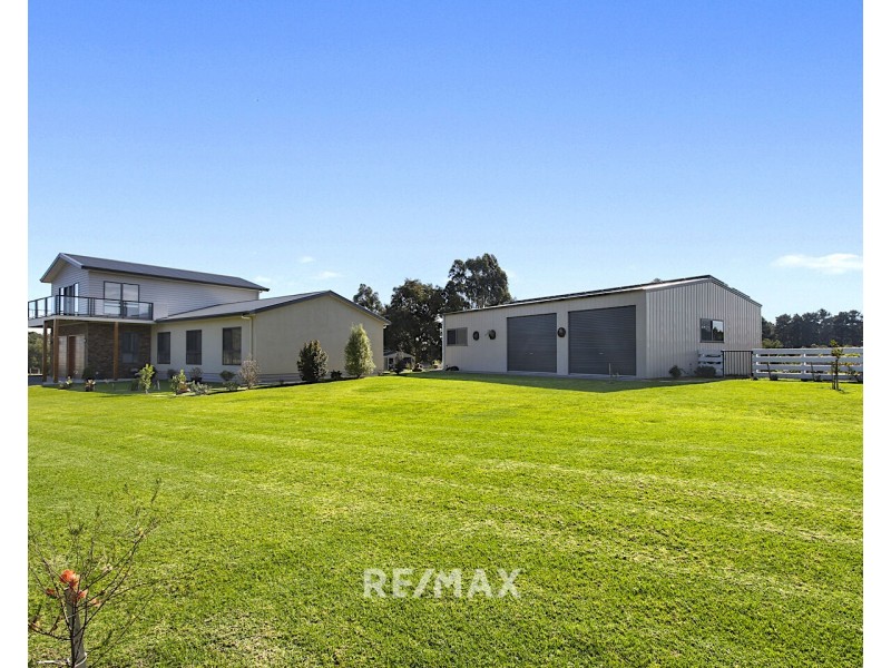 2 Matthew Avenue, Metung VIC 3904