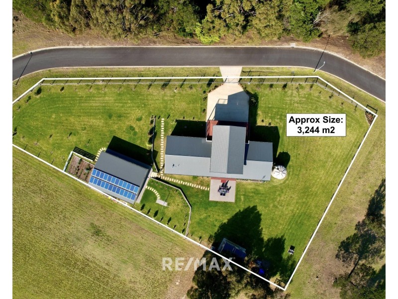 2 Matthew Avenue, Metung VIC 3904