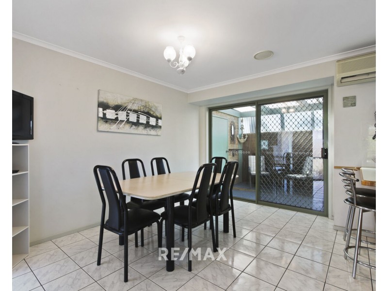 2/8 Jemmeson Street, Lakes Entrance VIC 3909
