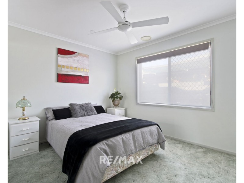 2/8 Jemmeson Street, Lakes Entrance VIC 3909