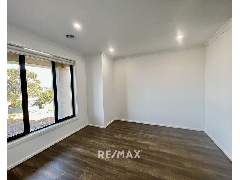 1/58 Capes Road, Lakes Entrance VIC 3909