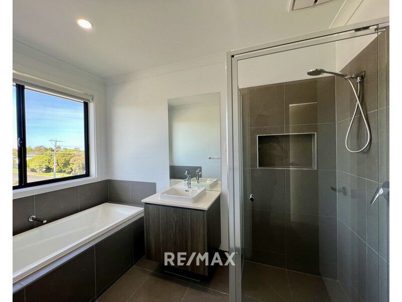 1/58 Capes Road, Lakes Entrance VIC 3909