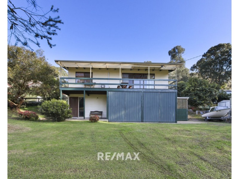 11 David Road, Metung VIC 3904