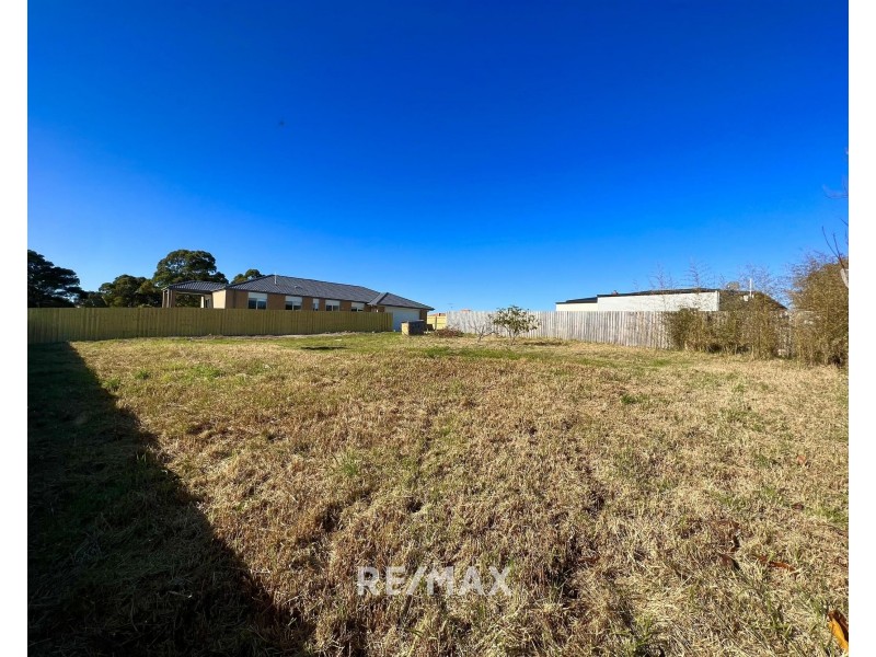 3/58 Capes Road, Lakes Entrance VIC 3909
