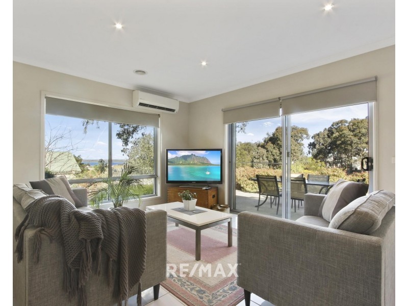 123 Kings Cove Boulevard, Metung VIC 3904