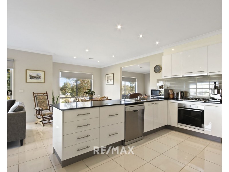 123 Kings Cove Boulevard, Metung VIC 3904