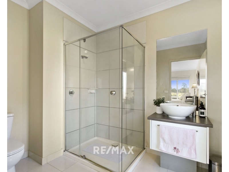 123 Kings Cove Boulevard, Metung VIC 3904