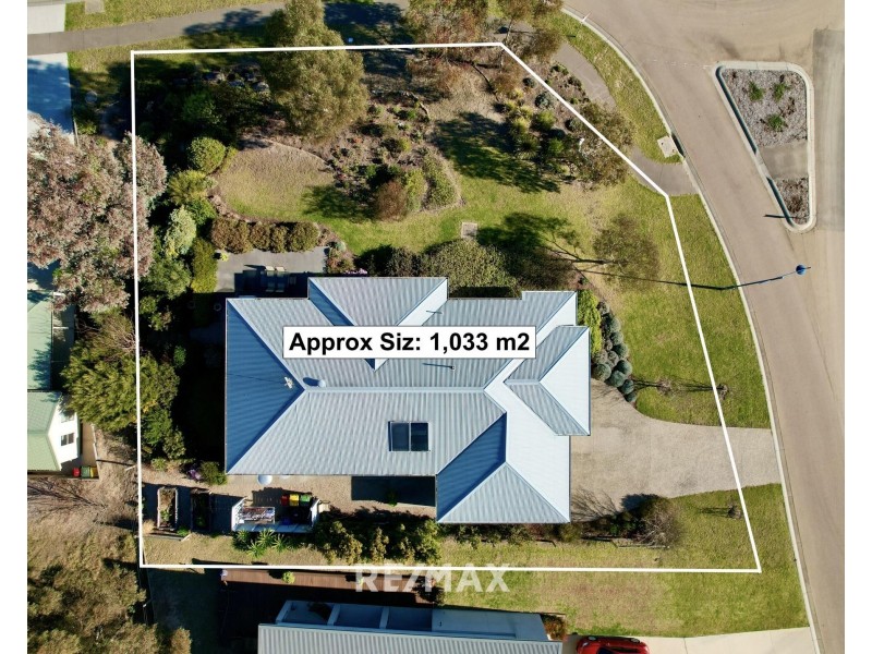 123 Kings Cove Boulevard, Metung VIC 3904