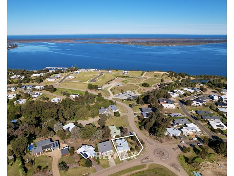 123 Kings Cove Boulevard, Metung VIC 3904