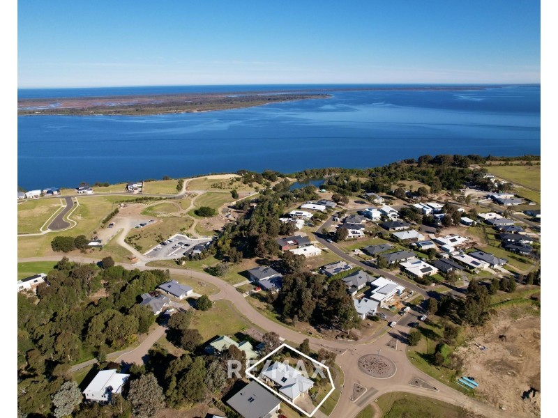 123 Kings Cove Boulevard, Metung VIC 3904
