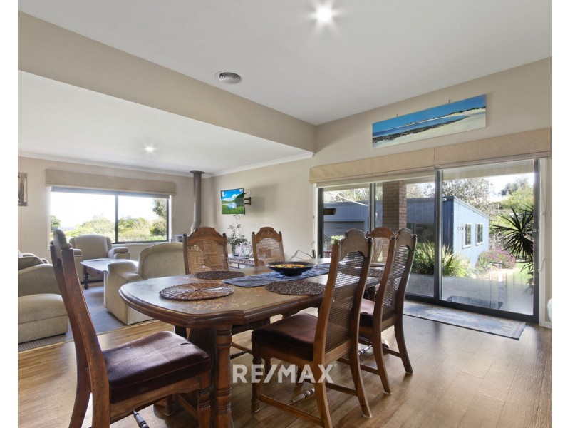 90 Lake Bunga Beach Road, Lake Bunga VIC 3909