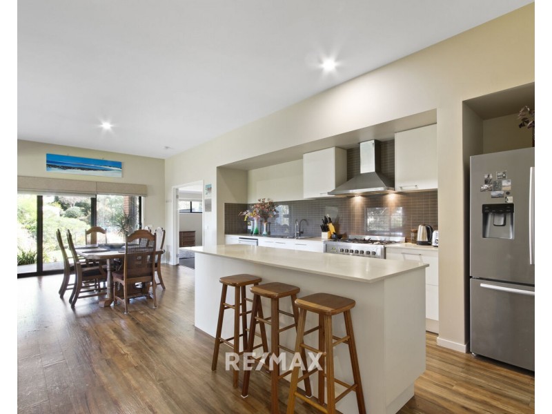 90 Lake Bunga Beach Road, Lake Bunga VIC 3909