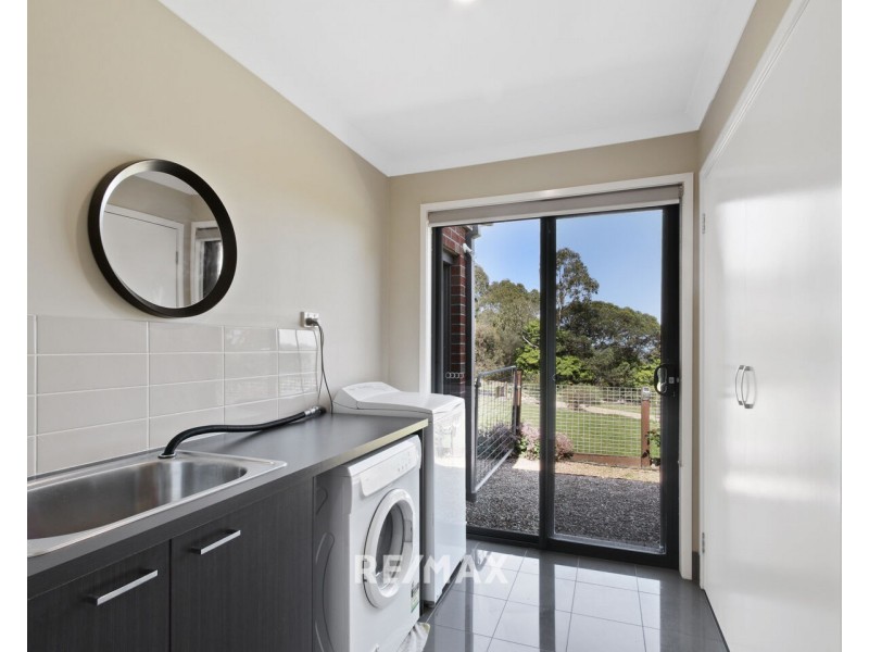 90 Lake Bunga Beach Road, Lake Bunga VIC 3909