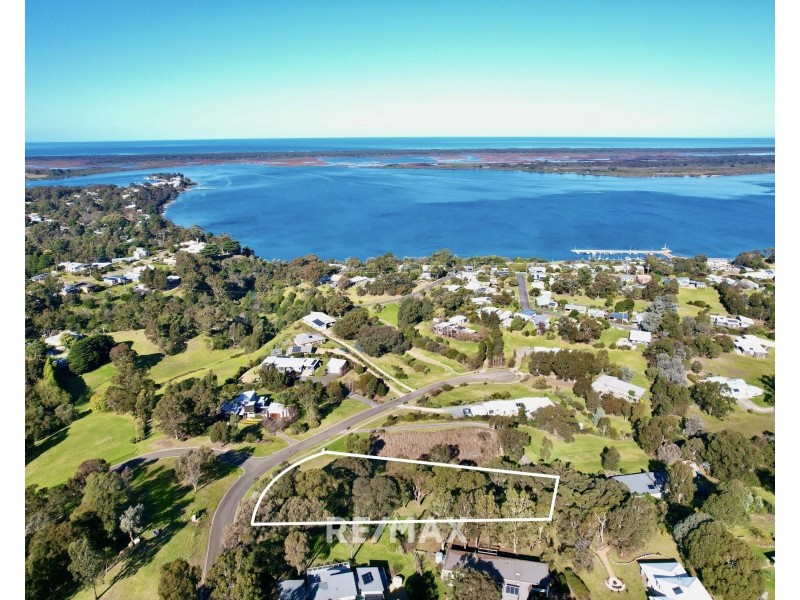 14 The Fields, Metung VIC 3904