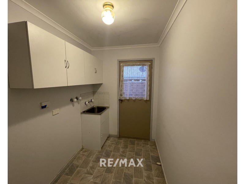 2/37 Carpenter, Lakes Entrance VIC 3909