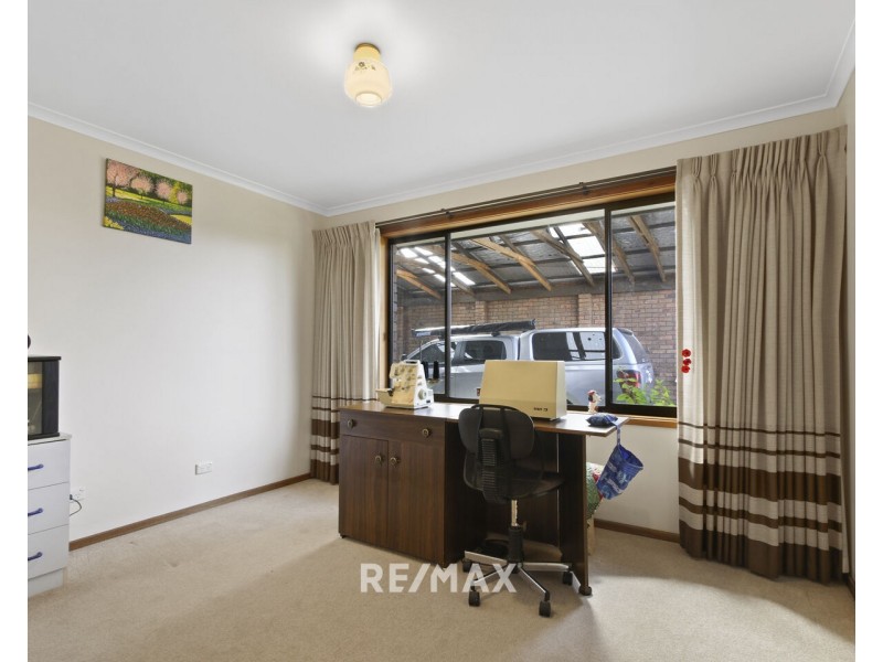 21 Creighton Street, Kalimna VIC 3909