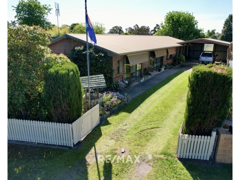 21 Creighton Street, Kalimna VIC 3909