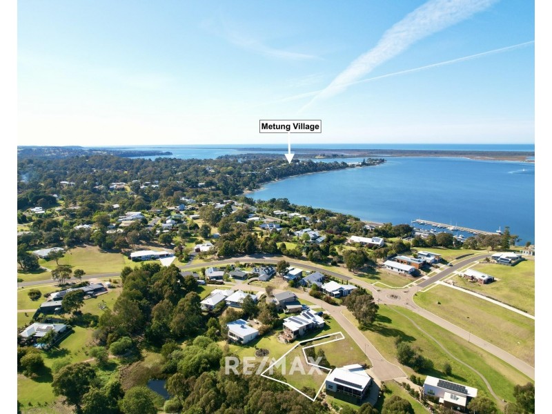 9 The Sanctuary, Metung VIC 3904