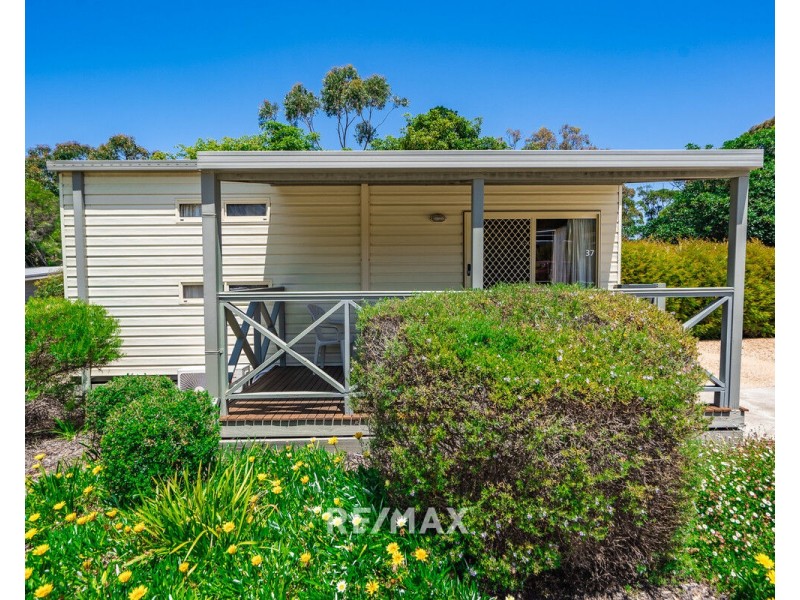 37/1 Mairburn Road, Metung VIC 3904