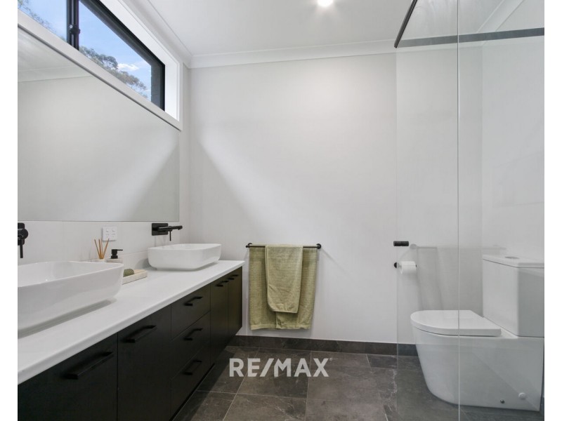 13 Southon Terrace, Nicholson VIC 3882