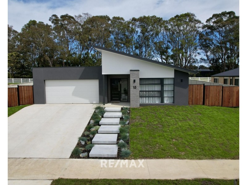 13 Southon Terrace, Nicholson VIC 3882