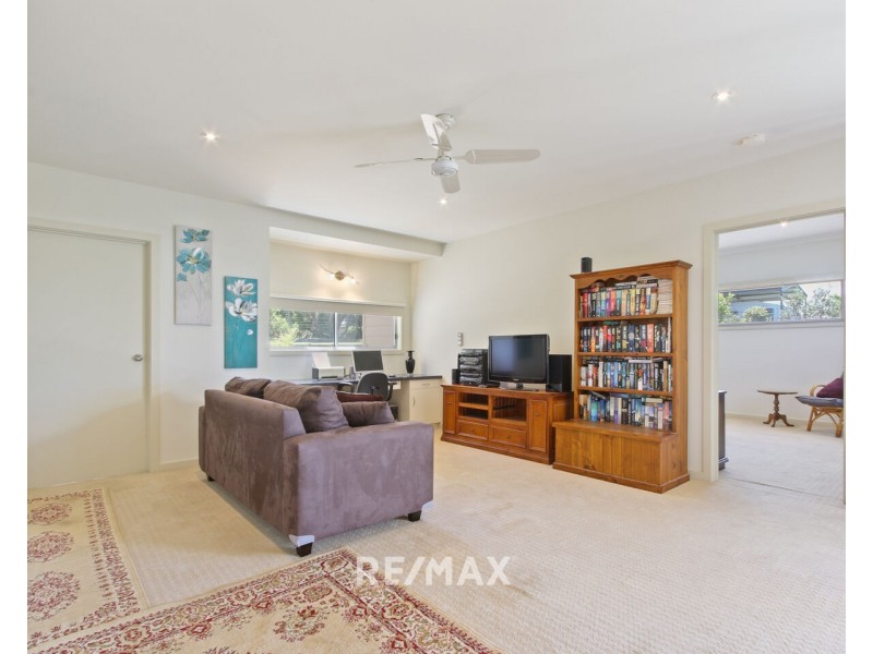 11 Georges Terrace, Swan Reach VIC 3903