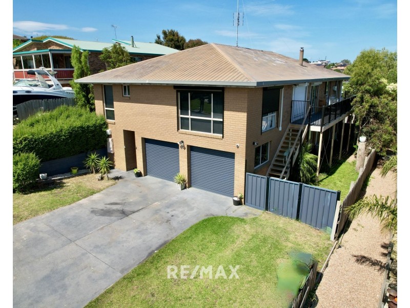 6 Highland Court, Lakes Entrance VIC 3909