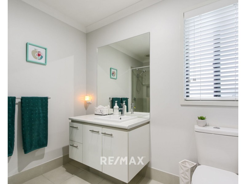 28 Swan Drive, Metung VIC 3904