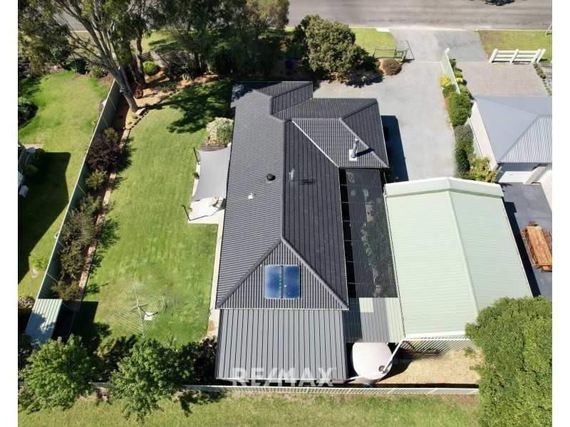 28 Swan Drive, Metung VIC 3904