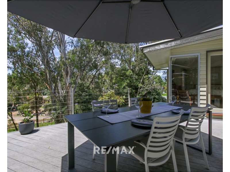 17 David Road, Metung VIC 3904