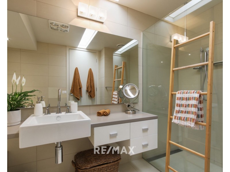 17 David Road, Metung VIC 3904