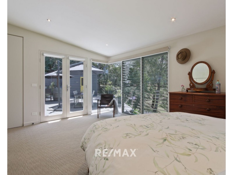 17 David Road, Metung VIC 3904
