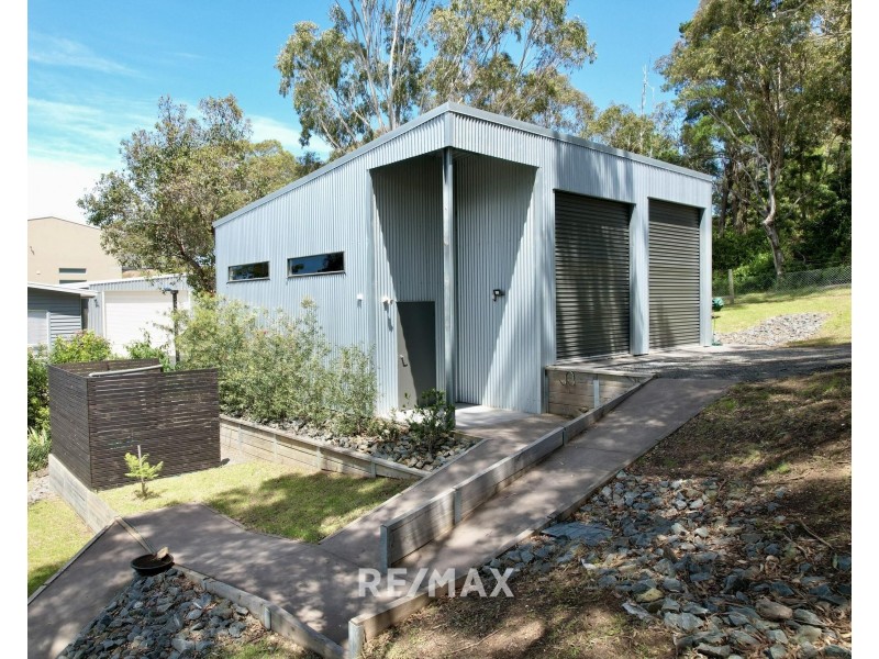 17 David Road, Metung VIC 3904