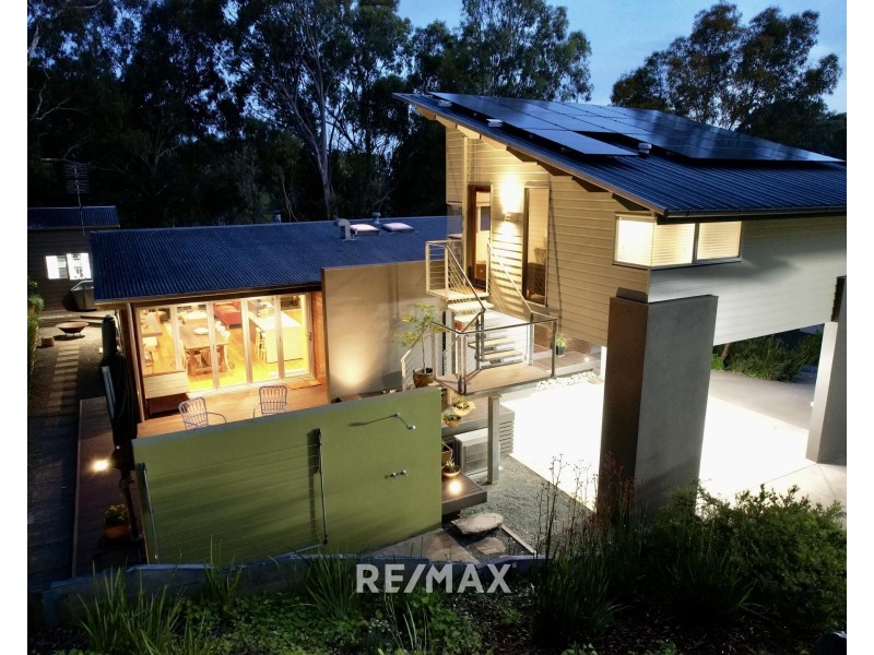 17 David Road, Metung VIC 3904